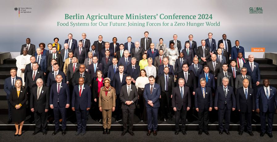GFFA | Ministros da Agricultura de 61 países comprometem-se a apoiar a adoção de novas tecnologias